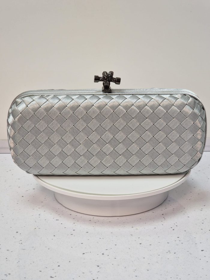 Clutch - Image 6
